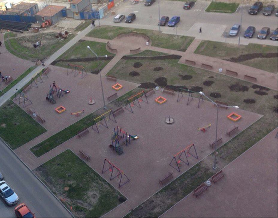 yard2.jpg